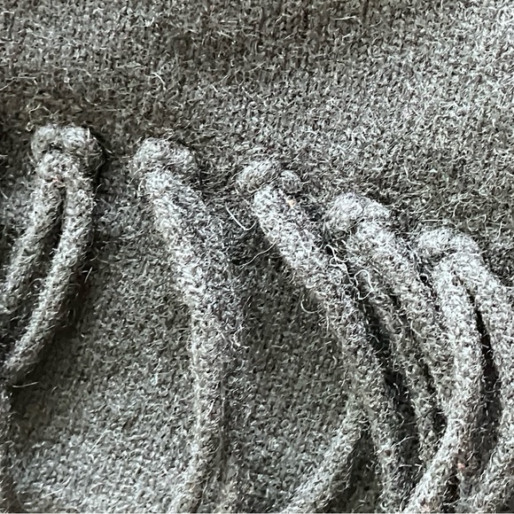 Like New Minnie Rose black cashmere sweater w/fringed arms & back - Picture 8 of 12